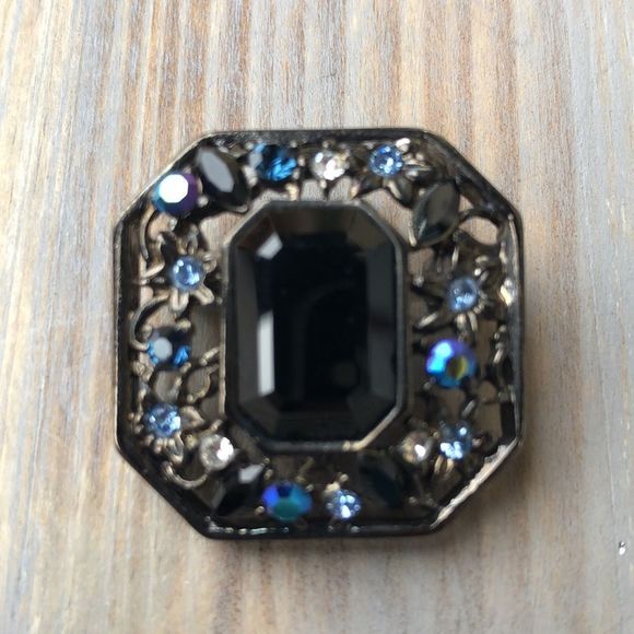 Givenchy Retired Filagree Black & Blue Large Crystal Floral Brooch! BNWOT - Picture 2 of 7